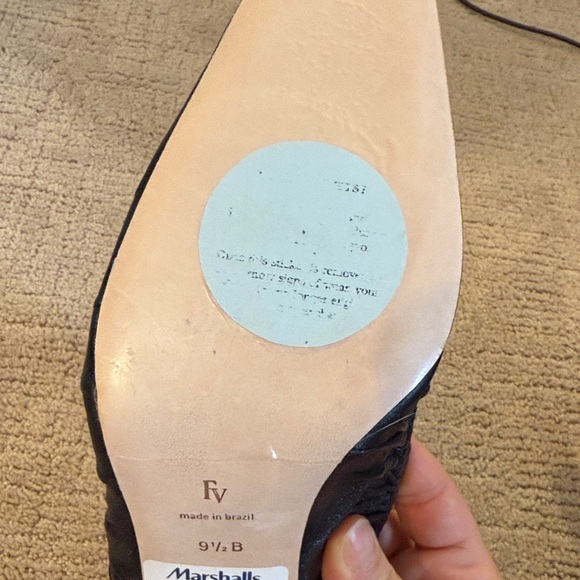 France’s Valentine Britta Ruched Heel Sz 9.5 Black - Picture 8 of 8